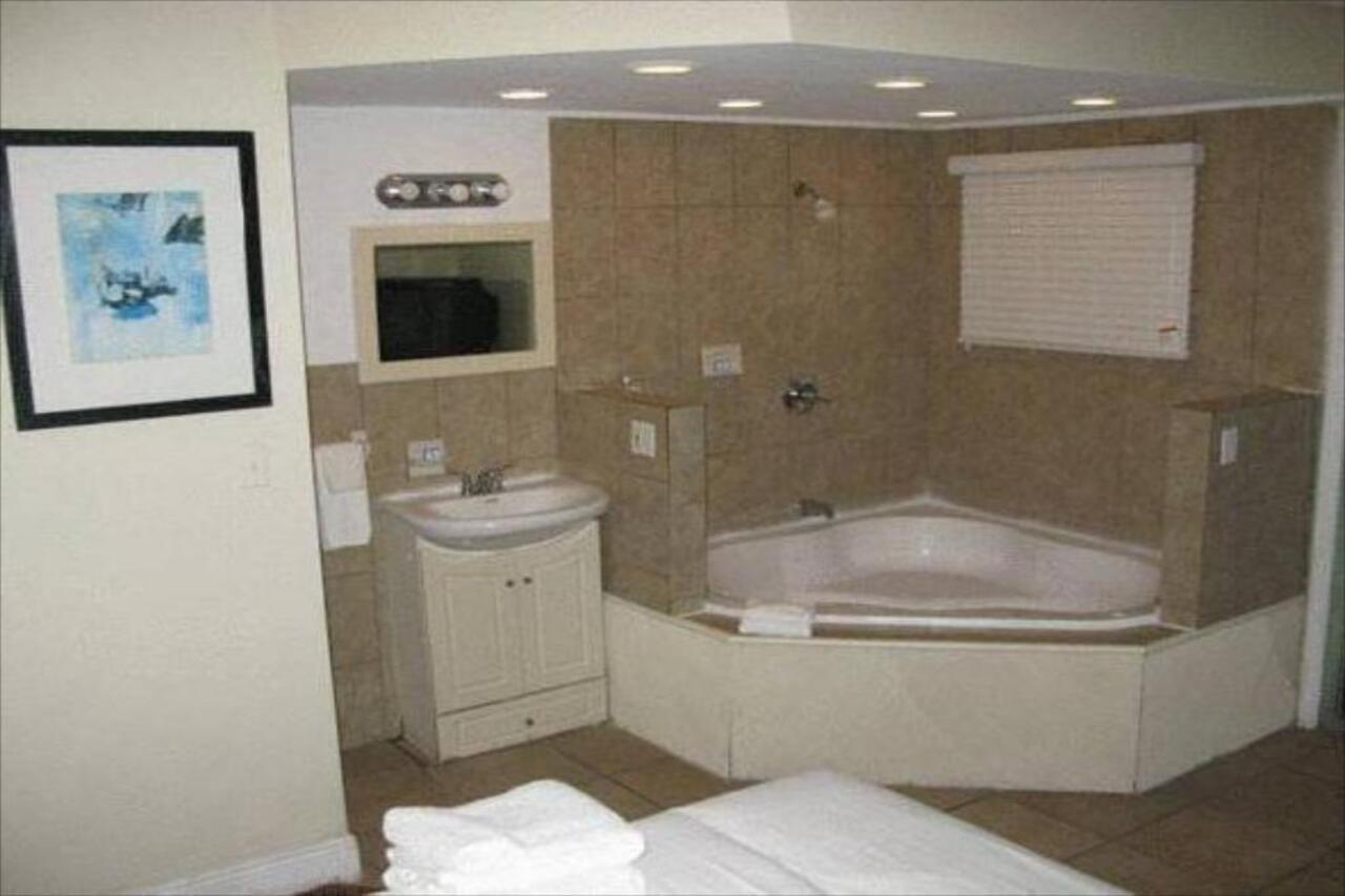 Up Midtown Motel Miami Eksteriør billede
