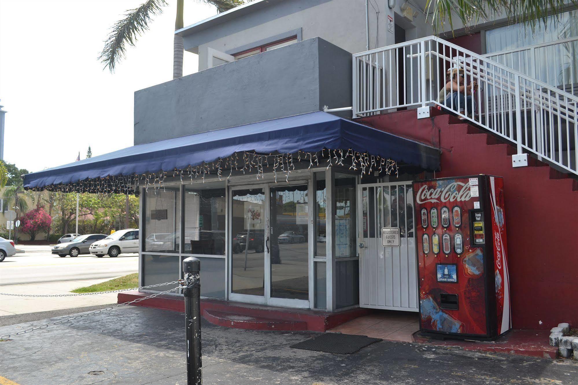 Up Midtown Motel Miami Eksteriør billede